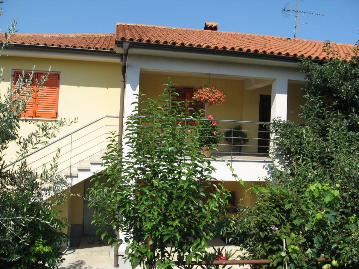 Apartments Tomisic Копер Екстериор снимка